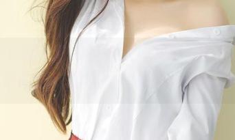 GIRLT果团网 – 芭比人设再升级！松果儿带来的连衣裙福利，原图可怕迷人！