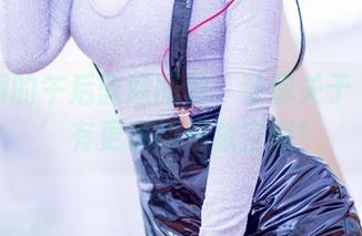 果团网的午后蓝颜图包：让你关于‘娇滴’有更多的想象空间！