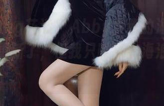 HuaYang花漾 – Abby李雅的海边写真新作，更新了，但我只瞅得这海浪怎这么美？