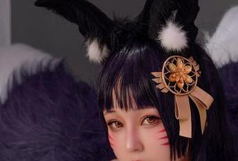 KANEKO咔喵又来了，这次是水手服销量PK赛的写真更新。