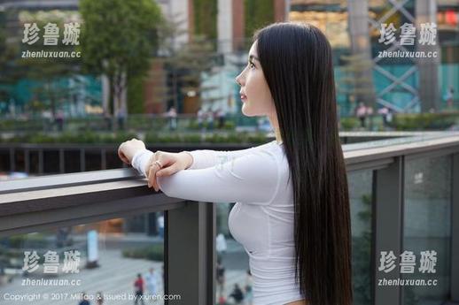 MiiTao蜜桃社-琉璃lily MiiTao蜜桃社 - 琉璃lily&毛衣:精选合集,看的我都想穿上了!