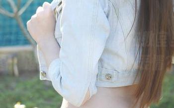 MyGirl美媛馆 – 唐琪儿il在教室里的原图，谁来帮我解析她的表情？