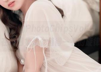 Sia(시아)的PhotoChipsVol.89No.4在线图集是个值得一看的旋律