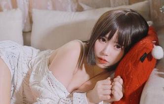 透明之美，Tina很妖孽呀的一百种壁纸姿势