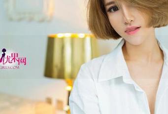 UGirls尤果网 – 修女变身——王翊涵的作品在网盘等你！穿上“修女服装”，我也是天使！（误）