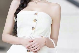 Xiuren秀人网 – 办公室里的安妮Tess，免费合集，大胆点骚一骚吧～