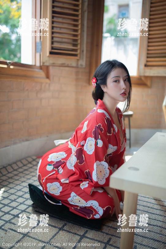 Xiuren秀人网-雨儿baby Xiuren秀人网 - 热辣来袭–雨儿baby最新泳装套图,不怕挨喷也要尝试一下。