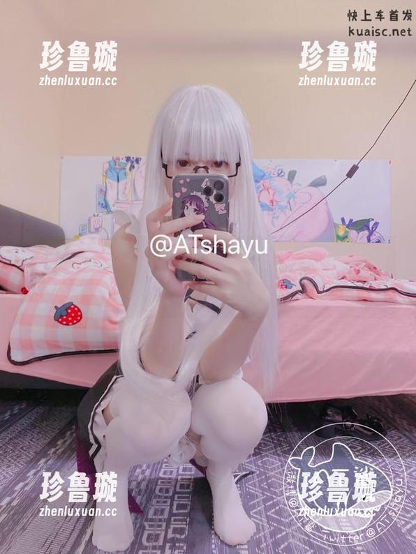 at鲨鱼 黑白新作分享,at鲨鱼的更新,让我思绪乱飞,加一点静谧。