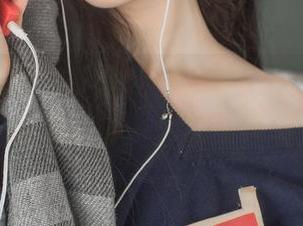 在izumi泉桃子粉色写真里，我们的审美又被刷新了，分享给你看！
