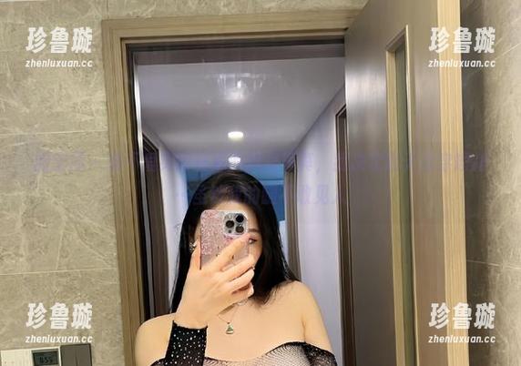 不爱笑的赛琳 微密圈 - 看不爱笑的赛琳的短裙写真,我决定明天也穿短裙…虽然我的腿不敢见人