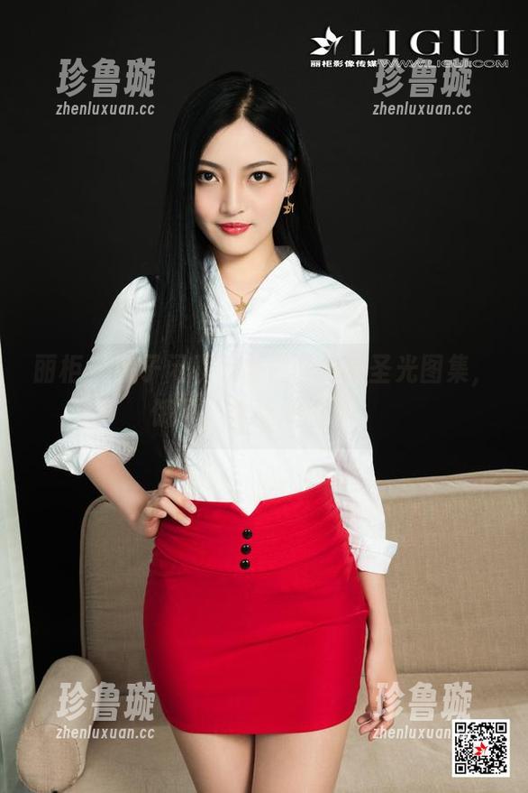 丽柜-兔子 丽柜 - 兔子闲聊香丝露营与无圣光图集,饿了,先吃块蛋糕!
