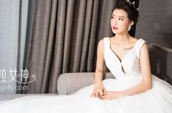克拉女神 – 熙妍的美腿！这写真集，竟然让我愣神，资源界的新高地。