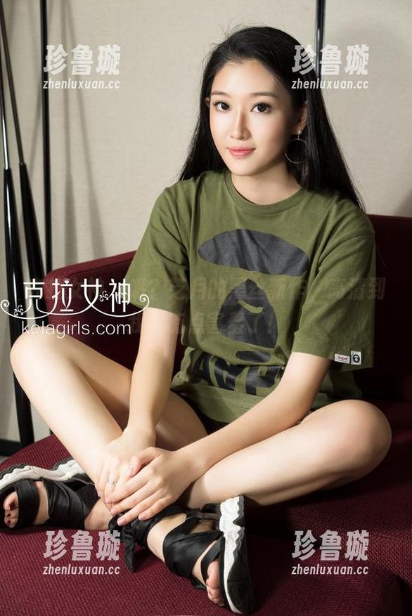 克拉女神-芝月 克拉女神 - 哦?芝月的黑丝新作,高清到我都有点害羞了!