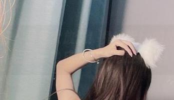 微密圈 – 图包大放送！兔宝妮to的格子女仆装，一秒成为少女心设计师！