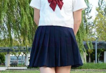 初夏女神 – 图集来了！在双双的镜头里，学妹的定制造型真是太出色了