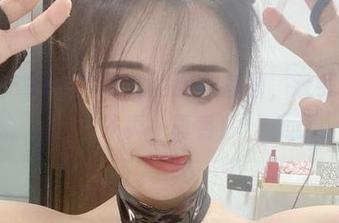 微密圈 – 这些古阿扎的厨娘套图，让我不想请外卖，真香！