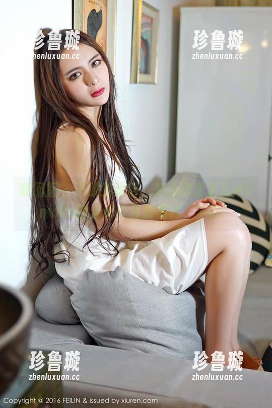 嗲囡囡-芷儿Momoko 嗲囡囡 - 干脆别说话,专心欣赏芷儿Momoko的连体衣最新照片,多好!