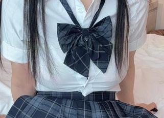 失眠小宁最新cos中野美树，完全是个大胆的小妖精。