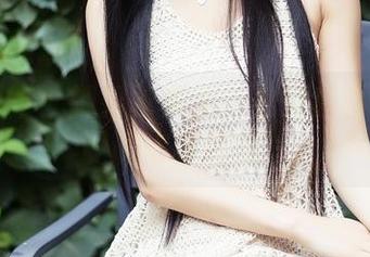 头条女神 – 御姐松果儿：免费套图里那点调调你发现没？