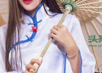 头条女神 – 贵妃醉酒？不，是莫晓希偷偷给自己的私房图集加了点酒量！