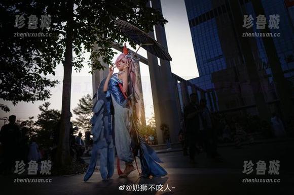 奶狮不咬人的新工作——精选图包，猛犸狮的咆哮声里藏着赫萝！