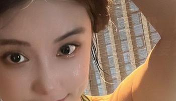 微密圈 – 从九月开始的拗口日常，奶雯精选集让你乐到肚子疼，当然，主要是想看她！