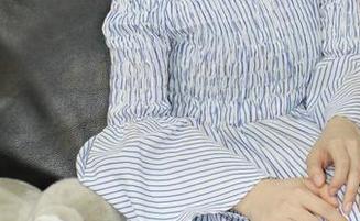 小众视觉 – 小薯条和她的死库水图集，没有圣光，只有气氛