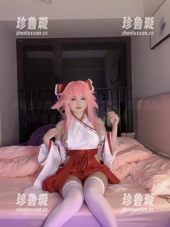 小瑶幺幺 小瑶幺幺的美图,私拍全纪录,腿部肌肉线条太赞了,羡慕ing!