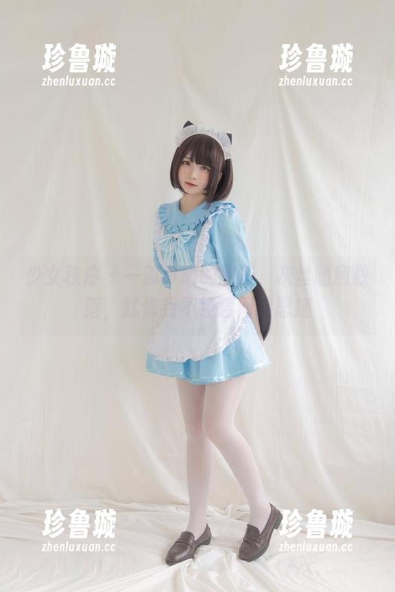 少女秩序-小满 少女秩序 - 一部小满的图集,灰丝随意散落,就像我不经意间的思绪