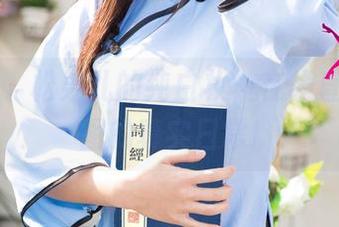 尤果网 – 松果儿的纯白妆，在线直播未修图的真实日常!