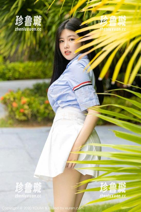 尤蜜荟 - 张思允Nice又来了！最新图库里的女王气息太强，恨不得给她献上我的土豆？