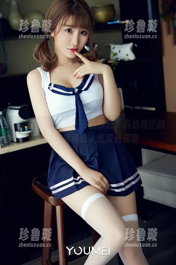 尤蜜荟-抖娘利世 尤蜜荟 - 美图也要有幽默感,抖娘利世的黑白风格真让人想跟进逗趣