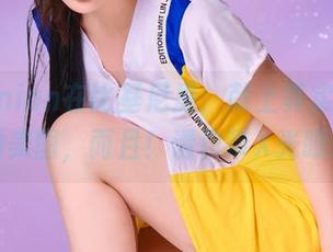 年年Nnian在比基尼里，献上真实无圣光的美图，而且！请自带X光眼。
