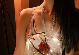 年年Nnian奶牛合集：是要让我重新定义一下“可爱”吗，这都什么审美呐？