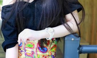 推女神 – 这和服作品确实美，下载时请跟好孔一红！