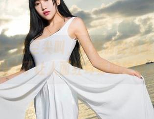 推女神 – 镂空尖叫，战姝羽在这张图片中找到了让人面红耳赤的旋律。