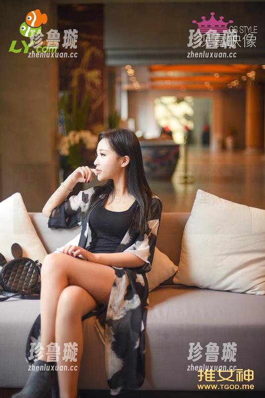 推女神-程彤颜 推女神 - 重口味的高跟鞋和程彤颜的美图,是完美的搭so吗?图包捧在手里,心漫游。