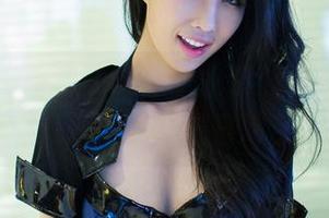 推女郎 – 看完沙子的职业装照片，我不得不想象她的上班日常了！