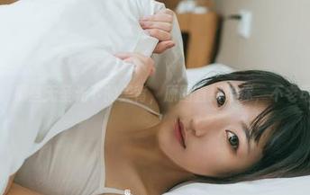 果团网：那些无圣光下的美背，原图直接给你，不老司机哦。