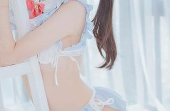 婚纱合集——桜桃喵在线观察到：这些裙子真的适合在草地上蹦跶吗？