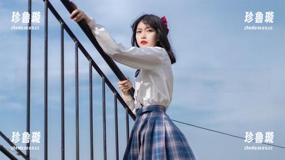 突如其来的裤里丝，梨瑾瑾的写真恨不得下载全部！