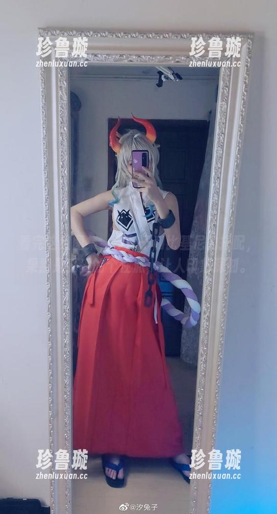 看完这组图集，汐兔子和比基尼的搭配，果然是妥妥的个性派，让人印象深刻。