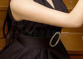 爱尤物 – 李丽莎的连体衣：这种美图，不小心就想要设成壁纸了…