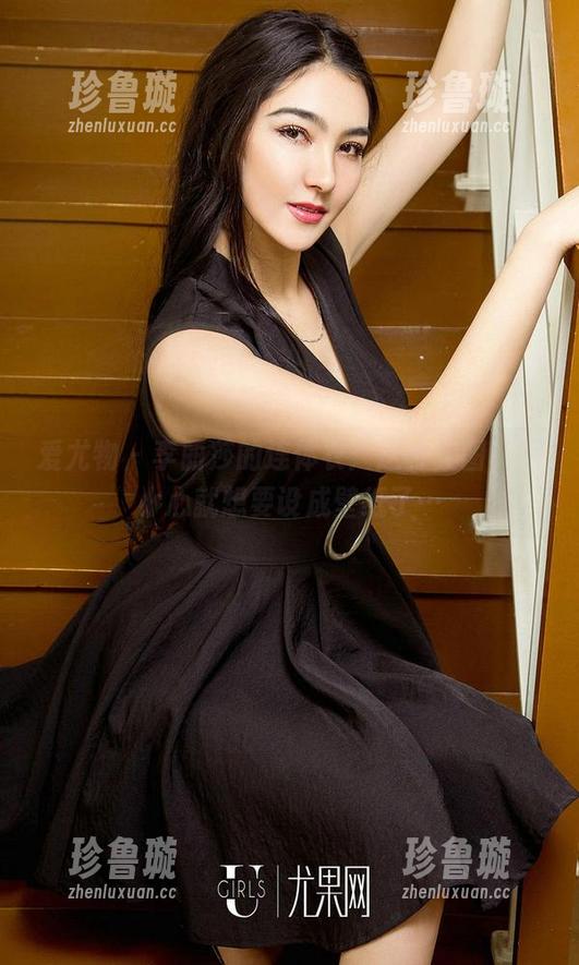 爱尤物-李丽莎 爱尤物 - 李丽莎的连体衣:这种美图,不小心就想要设成壁纸了…