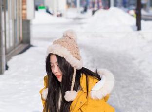 爱蜜社 – 妤薇Vivian美图初体验，发现她居然化身御姐来袭！
