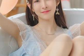 王羽杉的美图，搭配绝版音频，让我想起那一年夏天的风…