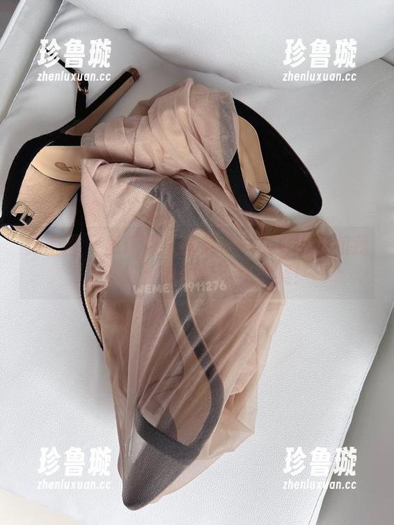 微密圈 - 私房双人图集——白龙猫女和我公然炫耀我们的无敌默契！