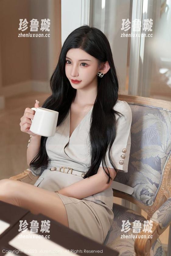 秀人网-Arude薇薇 秀人网 - Arude薇薇的全新校服发布,分享她不一样的校园风景!
