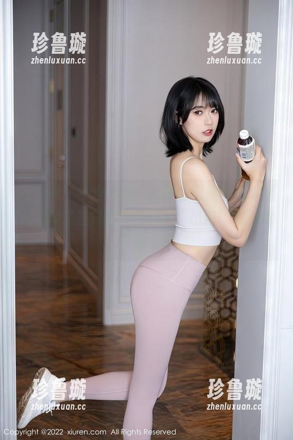 秀人网-优酱 秀人网 - 不得不说,优酱的厨娘作品集让人有种想立刻在厨房花式“出道”的冲动,赶紧下载!