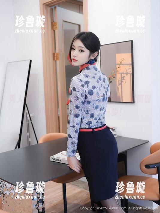 秀人网-宋KiKi 秀人网 - 下载宋KiKi的镂空系列,你离时尚博主的梦想又近了一步!